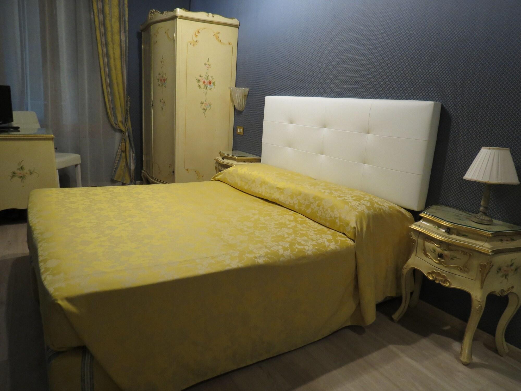 Hotel Bridge Βενετία Εξωτερικό φωτογραφία