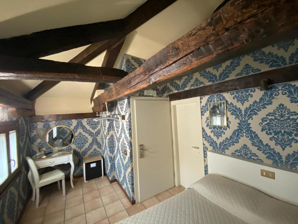 Hotel Bridge Βενετία Εξωτερικό φωτογραφία