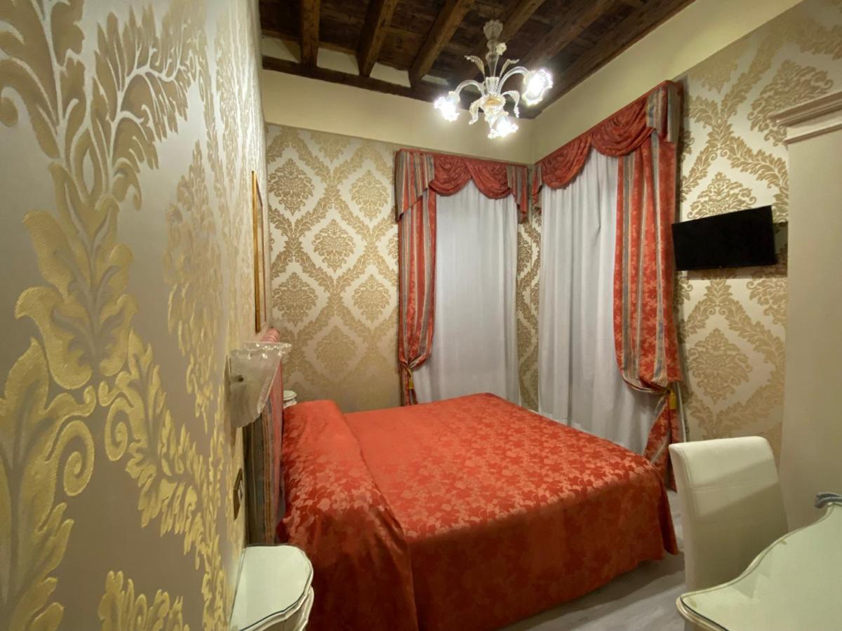 Hotel Bridge Βενετία Εξωτερικό φωτογραφία